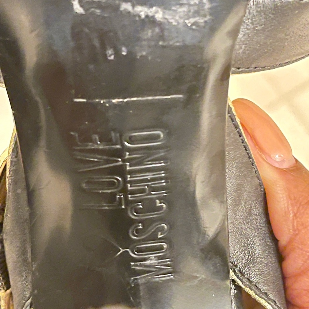 Love Moschino strapped black and gold sandals - Picture 8 of 12